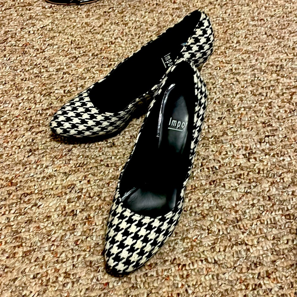 Black & White checkered heels.  Great Condition